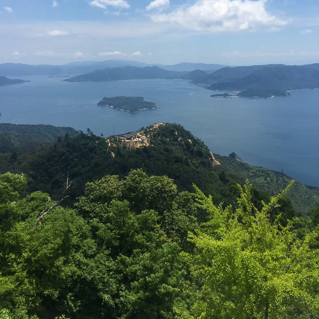 宮島の弥山頂上